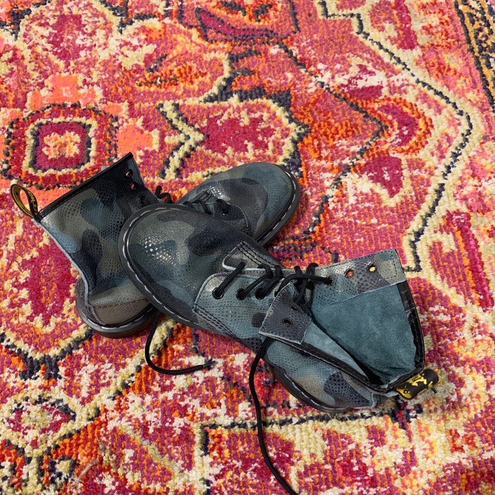 Camo Dr.Martens